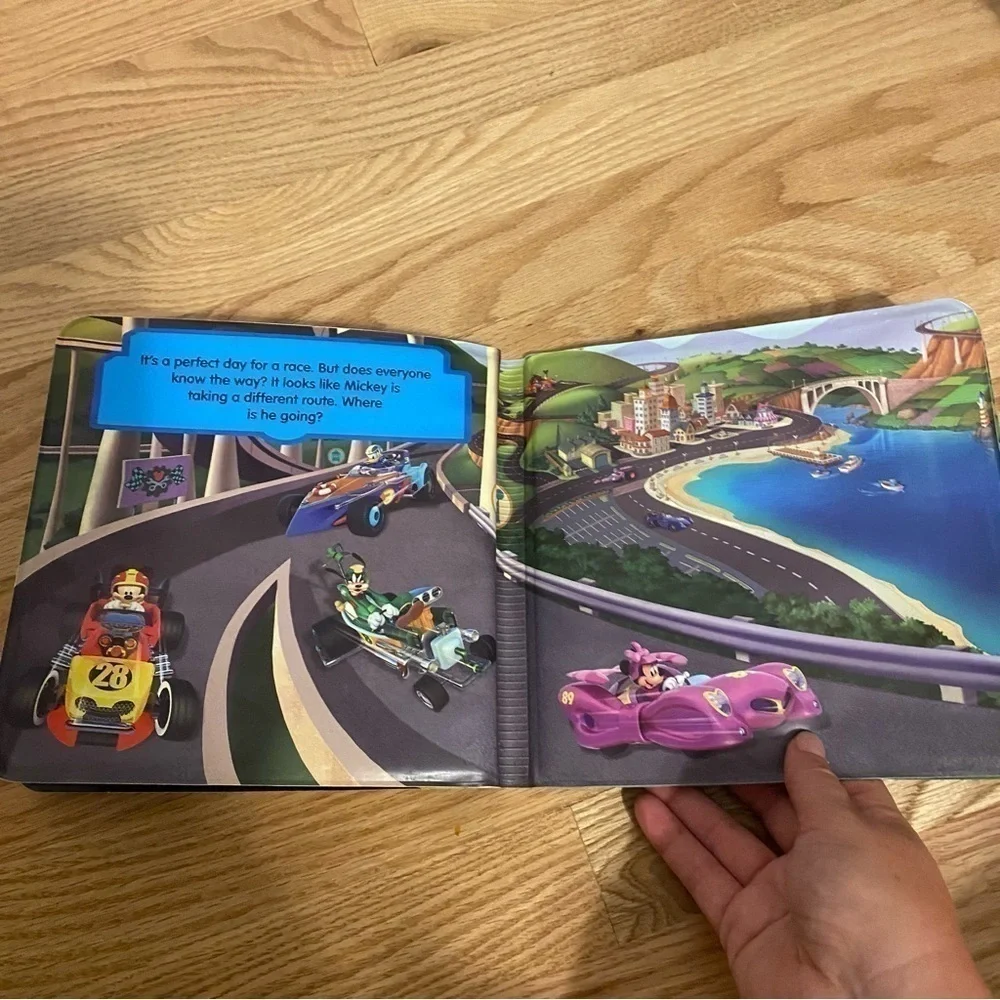 Disney Mickey Mouse Easy Clean Book Bath Tub Toy Roadster Racer